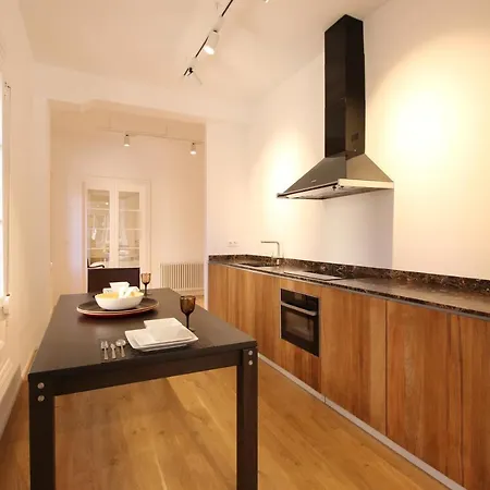 Апартаменты Exclusive And Luminous In The Coolest Area Of